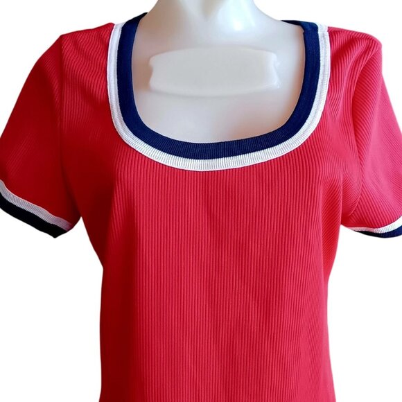 Vintage Women's T-shirt Large SIngle Stitch 80's Red Ribbed Knit Top Blue Trim - Picture 1 of 7